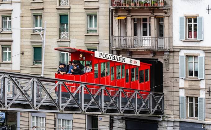 Polybahn Zurich, Switzerland, 19th Oct 2024: The Polybahn runs between Central and the Swiss Federal Institute of Technology. It is a funicular. (Photo by Andreas Haas dieBildmanufaktur) *** Polybahn Zurich, Switzerland, 19th Oct 2024 The Polybahn runs between Central and the Swiss Federal Institute of Technology It is a funicular Photo by Andreas Haas dieBildmanufaktur