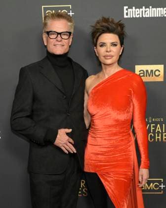 AMC s Anne Rice s Mayfair Witches S2 Red Carpet 05 December 2024 - Hollywood, California - Harry Hamlin and Lisa Rinna. AMC s Anne Rice s Mayfair Witches S2 Red Carpet at Masonic Lodge at Hollywood Forever Cemeter. Photo Credit: Billy Bennight AdMedia Hollywood California United States EDITORIAL USE ONLY  Copyright: xx BillyxBennightx admphotostwo905936