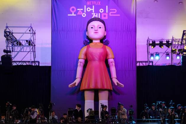 Entertainment Themen der Woche KW50 News Bilder des Tages Netflix series Squid Game: Season 2 press conference SEOUL, SOUTH KOREA, DEC 09: Younghee doll installed at the press conference venue during Netflix series Squid Game: Season 2 press conference at the DDP in Seoul, South Korea, on December 09, 2024. Seoul the DDP South Korea 8157_282582 Copyright: xStevexChoxKyewoong PentaxPressx