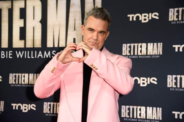 Bilder des Jahres 2024, Entertainment 12 Dezember Entertainment Themen der Woche KW49 Robbie Williams bei der Premiere des Kinofilms Better Man - Die Robbie Williams Story im Cinedom. Köln, 08.12.2024 *** Robbie Williams at the premiere of the movie Better Man The Robbie Williams Story at Cinedom Cologne, 08 12 2024 Foto:xN.xKubelkax xFuturexImagex better_man_4428