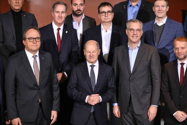 News Themen der Woche KW50 Berlin, Deutschland, 09.12.2024: Bundeskanzleramt: Stahlgipfel: Bundeskanzler Olaf Scholz (SPD) empfängt Spitzenvertreter der Stahlbranche, Betriebsräte und Gewerkschaften *** Berlin, Germany, 09 12 2024 Federal Chancellery Steel Summit Federal Chancellor Olaf Scholz SPD receives top representatives of the steel industry, works councils and trade unions Copyright: xdtsxNachrichtenagenturx dts_53362
