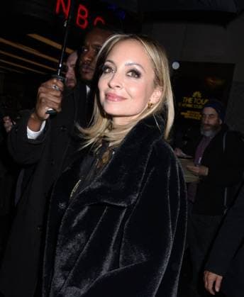 Nicole Richie At NBC Studios - NYC Nicole Richie leaves NBC Studio after appearing on Late Night With Seth Meyers on December 9, 2024 in New York City, NY, USA. Photo by MM ABACAPRESS.COM New York City United States  Copyright: xMM ABACAx