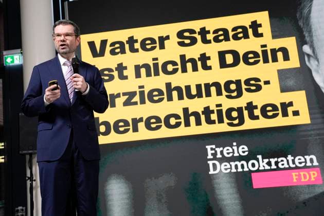 News: Bilder des Jahres 2024, News 12 Dezember News Themen der Woche KW50 Kampagnenpräsentation FDP, Marco Buschmann Pressekonferenz, FDP, Hans-Dietrich-Genscher-Haus, designierter FDP-Generalsekretär Marco Buschmann, FDP-Bundesvorsitzender Christian Lindner, Kampagnenpräsentation der Freien Demokraten zur Bundestagswahl 2025 Berlin Berlin GER *** FDP campaign presentation, Marco Buschmann press conference, FDP, Hans Dietrich Genscher Haus, designated FDP Secretary General Marco Buschmann, FDP Federal Chairman Christian Lindner, campaign presentation of the Free Democrats for the 2025 Bundestag elections Berlin Berlin GER