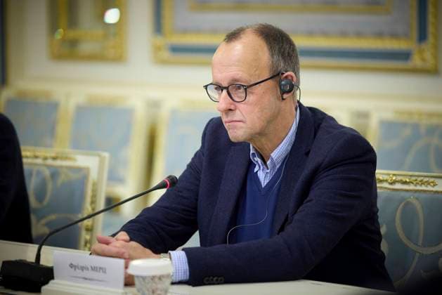 December 9, 2024, Kiev, Kyiv Oblast, Ukraine: German opposition leader Friedrich Merz, listens during a bilateral meeting with Ukrainian President Volodymyr Zelenskyy, at the Mariinskyi Palace, December 9, 2024 in Kyiv, Ukraine. Kiev Ukraine - ZUMAp138 20241209_zaa_p138_012 Copyright: xUkrainexPresidency UkrainianxPrex