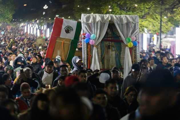 December 12, 2024: Mexico City, Mexico. Millions of pilgrims from all over Mexico arrive at the Basilica of Guadalupe in the country s capital to celebrate the Virgin on her day. - ZUMAl178 20241212_znp_l178_019 Copyright: xCristianxLeyvax