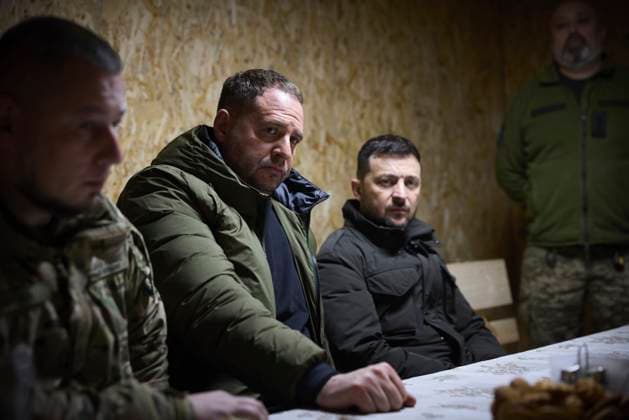 December 12, 2024, Zaporizhzhia, Zaporizhzhia Oblast, Ukraine: Ukrainian President Volodymyr Zelenskyy, right, listens during a briefing with the 27th Rocket Artillery Brigade fighting on the frontlines, December 12, 2024 in Zaporizhzhia Oblast, Ukraine. The brigade was the first to receive the long-range HIMARS missile system. Zaporizhzhia Ukraine - ZUMAp138 20241212_zaa_p138_020 Copyright: xUkrainexPresidency UkrainianxPrex