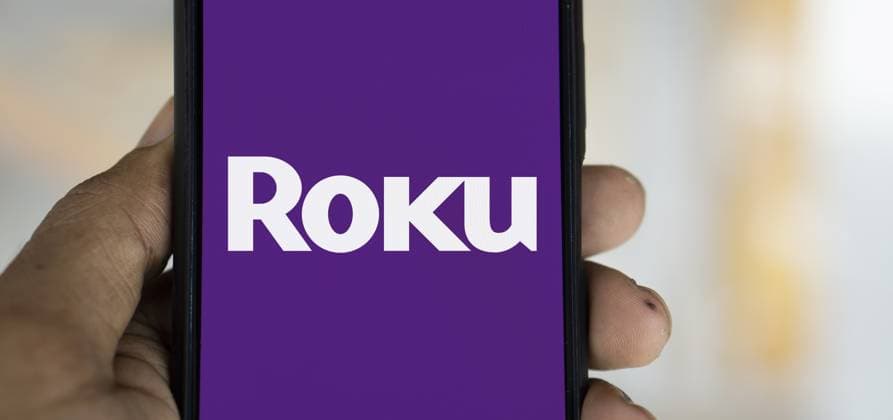 Dhaka, Bangladesh- 24 Oct 2024: Roku logo is displayed on smartphone. Dhaka, Bangladesh- 24 Oct 2024: Roku logo is displayed on smartphone. Copyright: xZoonar.com MojahidxMottakinx 22410627