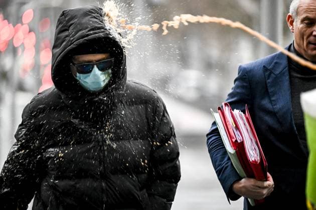 News Bilder der Woche KW51 News Bilder des Tages Sven Pichal is doused with liquid upon his arrival at the Antwerp correctional court, Monday 16 December 2024, in Antwerp. Well known Radio 2 presenter Pichal has been taken into custody in August 2023, on suspicion of the possession and distribution of images of child abuse.  DIRKxWAEM 108412427