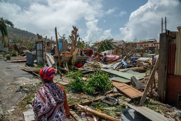 News: Bilder des Jahres 2024, News 12 Dezember News Themen der Woche KW50 RECORD DATE NOT STATED Hundreds Feared Dead As Cyclone Chido Devastates Mayotte A scene of devastation after the cyclone Chido hit France’s Indian Ocean territory of Mayotte, on December 14, 2024 in the Bandrajou Kaweni district of the capital Mamoudzou. At least several hundred people are feared to have been killed after the worst cyclone in almost a century ripped through the French Indian Ocean territory of Mayotte on Saturday, uprooting trees, tearing houses apart and pounding the impoverished archipelago’s already weak infrastructure. Rescuers have been dispatched to the islands, which lie between the coast of Mozambique and Madagascar, but their efforts are likely to be hindered by damage to airports and electricity distribution in an area where clean drink  Copyright: xLemorxDavid ABACAx