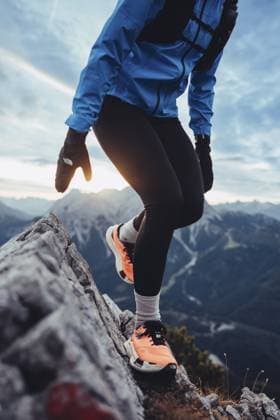 Trailrunning auf dem Grubigstein in der Tiroler Zugspitzarena in Tirol in den Alpen in Österreich Trail running on the Grubigstein in the Tiroler Zugspitzarena in Tyrol in the Alps in Austria Copyright: imageBROKER ChristianxFrumolt ibxcfr11922189.jpg ,model released, Symbolfoto ,property released