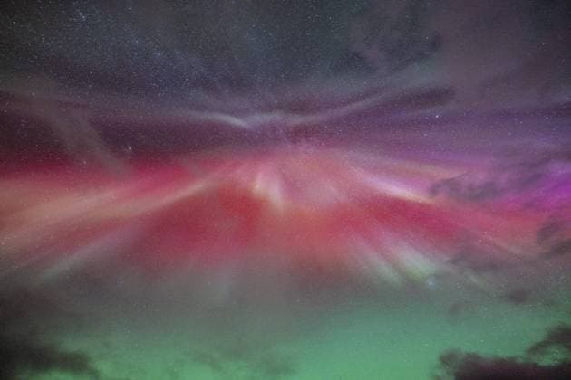 Nordlicht Korona über Arnarstapi, Halbinsel Snäfellsnes, Snæfellsnes, Westisland, Island, Europa Northern Lights Corona over Arnarstapi, Snäfellsnes Peninsula, Snæfellsnes, West Iceland, Iceland, Europe Copyright: imageBROKER RobertxHaasmann ibxroh11963714.jpg