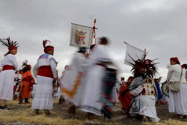 Dancers In Mexico Perform Pre-Hispanic Ceremony To Welcome Winter Solstice Dancers on the Cerro de la Estrella in Mexico City, Mexico, perform a pre-Hispanic ceremony and dance to welcome the winter solstice on December 21, 2024. Mexico City Mexico  Copyright: xGerardoxVieyrax originalFilename: vieyra-notitle241221_npqOj.jpg