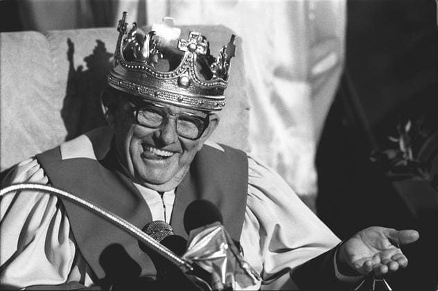 Rev. Kirby J. Hensley File shot of Universal Life Church Rev. Kirby J. Hensley appears on April 11, 1986. Hensley had proclaimed himself the King of Aqualandia - the land under the Ocean and newest kingdom of God on earth. Hensley died March 18, 1999. (Ted Benson Modesto Bee MCT) MODESTO CA USA EDITORIAL USE ONLY Copyright: xx 1070833 TedxBensonx krtphotoslive348397
