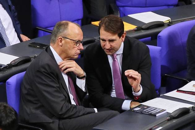 Berlin, Deutschland, 19.12.2024: Deutscher Bundestag: 207. Bundestagssitzung: Friedrich Merz und Andreas Jung, beide CDU *** Berlin, Germany, 19 12 2024 German Bundestag 207 Bundestag session Friedrich Merz and Andreas Jung, both CDU Copyright: xdtsxNachrichtenagenturx dts_54746
