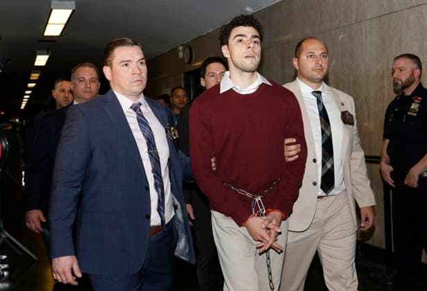Luigi Mangione arrives in Manhattan court for arraignment on state murder charges for killing UnitedHealthcare CEO Brian Thompson in New York City, on Monday, December 23, 2024. Thompson was shot and killed in midtown Manhattan earlier in the month in an apparent targeted attack as he was about to attend the company s annual investor conference.  NYP20241223101 JOHNxANGELILLO