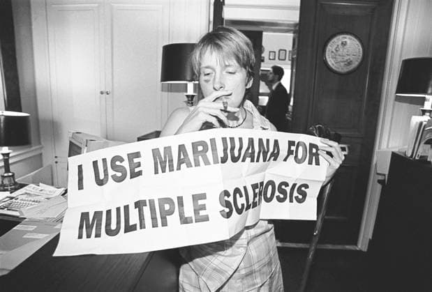 Medical Marijuana Medical Marijuana Washington DC USA EDITORIAL USE ONLY Copyright: xRollxCallx FilexPhotox rollcallpix024598