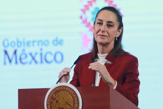 Sheinbaum Holds A Press Briefing - Mexico City Mexico’s President, Claudia Sheinbaum speaking about the tax system and the Mexicana de Aviación s first anniversary during a briefing conference at National Palace. Mexico City, Mexico, December 26, 2024. Photo by Carlos Santiago Eyepix Group ABACAPRESS.COM Mexico City Mexico  Copyright: xEyepix ABACAx