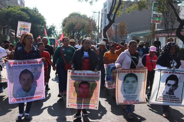 Relatives Of The 43 Missing Students Rally - Mexico City Relatives of the 43 missing students from Ayotzinapa take part during a demonstration from the Glorieta de Peralvillo to the Basilica of Guadalupe. Mexico City, Mexico, December 26, 2024. Photo by Carlos Santiago Eyepix Group ABACAPRESS.COM. Mexico City Mexico  Copyright: xEyepix ABACAx