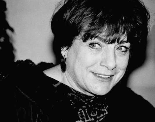 Hannelore Hoger (* 20. August 1942 in Hamburg) ist eine deutsche Theater- und Filmschauspielerin und Theaterregisseurin. *** Hannelore Hoger 20 August 1942 in Hamburg is a German theater and film actress and theater director