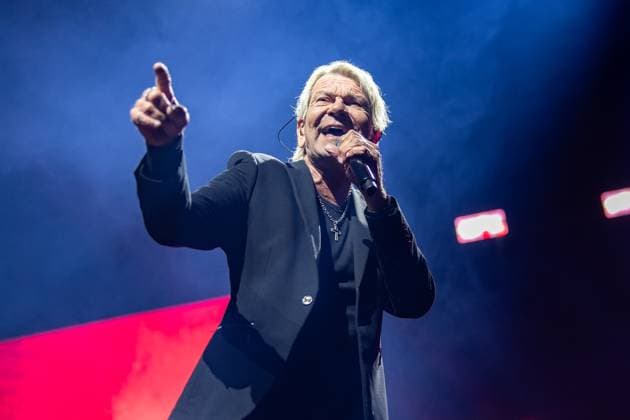 Entertainment Themen der Woche KW52 Matthias Reim rockt die LANXESS Arena Köln vor 5000 zuschauer, 27.12.24, Lanxess-Arena, Köln, *** Matthias Reim rocks the LANXESS Arena Cologne in front of 5000 spectators, 27 12 24, Lanxess Arena, Cologne,