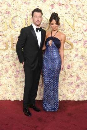 Miles Teller und Keleigh Sperry bei der Verleihung der 82. Golden Globe Awards 2025 im Beverly Hilton Hotel. Beverly Hills, 05.01.2025