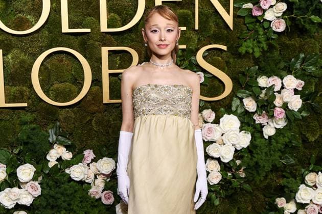 82nd Annual Golden Globe Awards Ariana Grande Butera wearing archive Givenchy and Stuart Weitzman shoes arrives at the 82nd Annual Golden Globe Awards held at The Beverly Hilton Hotel on January 5, 2025 in Beverly Hills, Los Angeles, California, United States. The Beverly Hilton Hotel, Beverly Hills, Los Angeles, California, USA California United States  Copyright: xImagexPressxAgencyx originalFilename: collin-82ndannu250105_npyqx.jpg