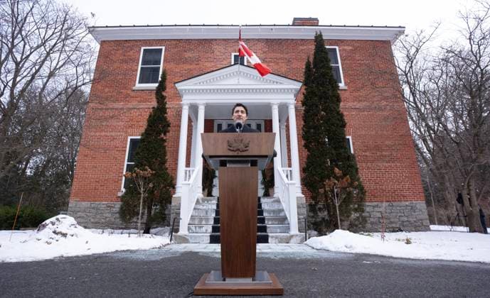 January 6, 2025, Ottawa, On, Canada: Prime Minister Justin Trudeau speaks with media outside Rideau Cottage, Monday, Jan. 6, 2025 in Ottawa. Ottawa Canada  - ZUMAc35_ 20250106_zaf_c35_059 Copyright: xAdrianxWyldx