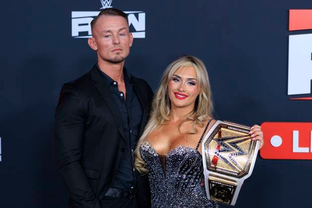 January 6, 2025, Inglewood, California, USA: Ludwig and Tiffany Stratton on the red carpet of the WWE Monday Night RAW LA Premiere Event on Netflix on Monday January 6, 2025 at Intuit Dome in Inglewood, California. JAVIER ROJAS PI Inglewood USA - ZUMAp124 20250106_zaa_p124_140 Copyright: xJavierxRojasx