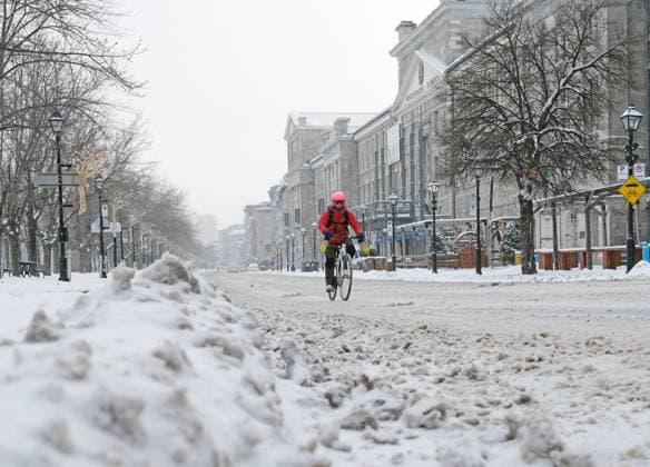 January 8, 2025, Montreal, Quebec, Canada: Views from the streets in Montreal in winter time Montreal Canada - ZUMAs278 20250108_zip_s278_001 Copyright: xSerkanxSenturkx