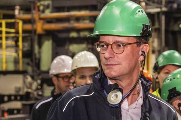 News Bilder des Tages RECORD DATE NOT STATED Ministerpräsident Wüst zu Gast bei BENTELER Steel Tube ** NUR FÜR REDAKTIONELLE ZWECKE ** EDITORIAL USE ONLY **<p>09.01.2025 Ministerpräsident Wüst zu Gast bei BENTELER Steel Tube in Dinslaken Deutschland NRW Dinslaken Copyright: RainerxHoheisel *** Minister President Wüst visits BENTELER Steel Tube FOR EDITORIAL PURPOSES ONLY p 09 01 2025 Minister President Wüst visits BENTELER Steel Tube in Dinslaken Germany NRW Dinslaken Copyright RainerxHoheisel Copyright: RainerxHoheisel doc7yunyxe3hxy1654rb5g9 ,EDITORIAL USE ONLY
