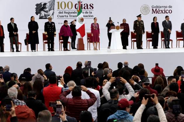 Claudia Sheinbaum Mark 100 Days As President Of Mexico Mexico s President Claudia Sheinbaum, during an event to mark her first 100 days as President of Mexico at the Zocalo main Square. on January 12, 2025 in Mexico City, Mexico. Photo by Luis Barron Eyepix Group ABACAPRESS.COM Mexico City Mexico  Copyright: xBarronxLuis Eyepix ABACAx
