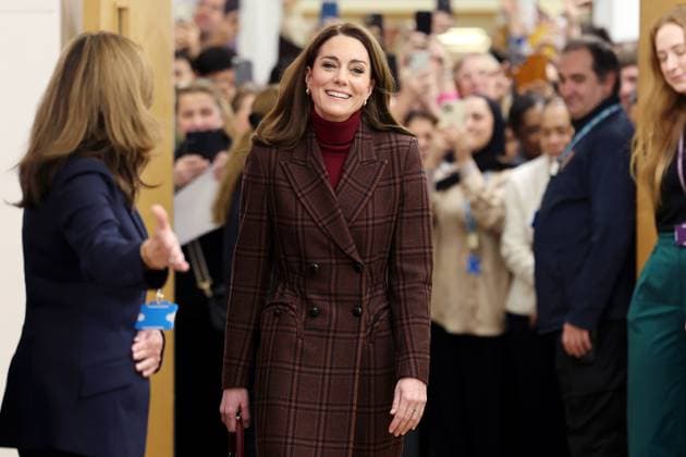 The Princess of Wales visits The Royal Marsden Hospital The Princess of Wales visits The Royal Marsden Hospital, where she received her cancer treatment, in London, UK, on the 14th January 2025. Picture by Chris Jackson WPA-Pool London The Royal Marsden Hospital London United Kingdom  WHA-0781