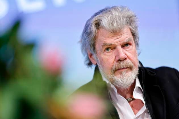 Extrembergsteiger Reinhold Messner bei der Bühnendiskussion Wachsen an Widerständen der Brost-Stiftung in der Zeche Zollverein. Essen, 14.01.2025 NRW Deutschland *** Extreme mountaineer Reinhold Messner at the Brost Foundations stage discussion Wachsen an Widerstände at Zeche Zollverein Essen, 14 01 2025 NRW Germany Copyright: xChristophxHardtx