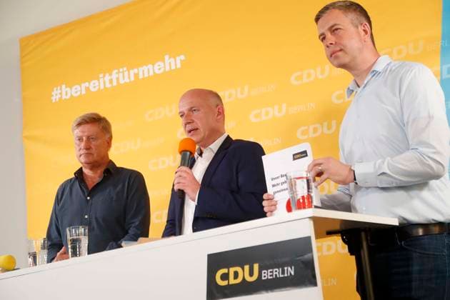 CDU Berlin stellt Porgramm fuer die Abgeordnetenhauswahl 2021 in Berlin vor, mit Kai Wegner, Landesvorsitzender, Ole von Beust, Stefan Evers, Generalsekretaer, Berlin Deutschland, Germany *** CDU Berlin provides Program for the House of Representatives election 2021 in Berlin before, with Kai Wegner, National Chairman, Ole from Beust, Stefan Evers, Secretary General, Berlin Germany, Germany