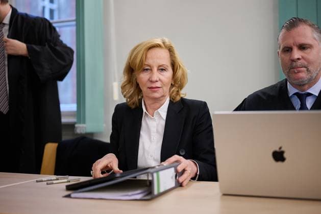 Verhandlung am Mittwoch (15.01.2025) ueber eine Zivilklage der frueheren RBB-Intendantin Patricia Schlesinger (Foto) gegen den Sender im Landgericht Berlin. Schlesinger fordert in dem Verfahren die Zahlung eines Ruhegeldes in Hoehe von mehr als 18.000 Euro im Monat vom Rundfunk Berlin-Brandenburg. Der Sender lehnt das ab und will mit einer sogenannten Widerklage die Ex-Intendantin zur Zahlung von Schadenersatz in Millionenhoehe sowie zur Rueckzahlung einer variablen Verguetung verpflichten. Der RBB war 2022 in eine tiefe Krise geraten, Schlesinger musste ihr Amt nach Vorwuerfen der Vetternwirtschaft und Verschwendung abgeben. (Siehe epd-Meldung vom 15.01.2025) EDITORIAL USE ONLY