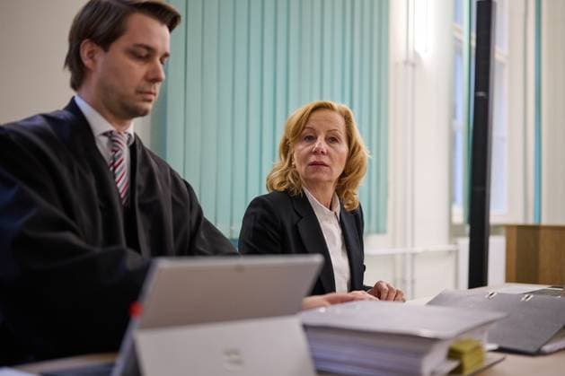 Verhandlung am Mittwoch (15.01.2025) ueber eine Zivilklage der frueheren RBB-Intendantin Patricia Schlesinger (Foto) gegen den Sender im Landgericht Berlin. Schlesinger fordert in dem Verfahren die Zahlung eines Ruhegeldes in Hoehe von mehr als 18.000 Euro im Monat vom Rundfunk Berlin-Brandenburg. Der Sender lehnt das ab und will mit einer sogenannten Widerklage die Ex-Intendantin zur Zahlung von Schadenersatz in Millionenhoehe sowie zur Rueckzahlung einer variablen Verguetung verpflichten. Der RBB war 2022 in eine tiefe Krise geraten, Schlesinger musste ihr Amt nach Vorwuerfen der Vetternwirtschaft und Verschwendung abgeben. (Siehe epd-Meldung vom 15.01.2025) EDITORIAL USE ONLY