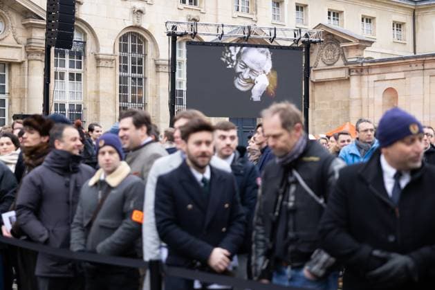 News Themen der Woche KW03 Paris, France, January 16, 2025 - People attend a memorial service for French far right figure Jean Marie Le Pen at the Notre Dame du Val de Grace church.  Copyright: xAlexisxSciardx