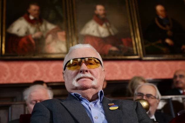 News Themen der Woche KW03 News Bilder des Tages Lech Walesa In Krakow Former Polish President and Nobel peace prize winner Lech Walesa during the conference in the 45th anniversary of the establishment of the Centre for Civic Legislative Initiatives of the Solidarnosc in Krakow, Poland on January 16, 2025. Krakow Poland  Copyright: xJakubxPorzyckix originalFilename: porzycki-lechwale250116_npqB6.jpg