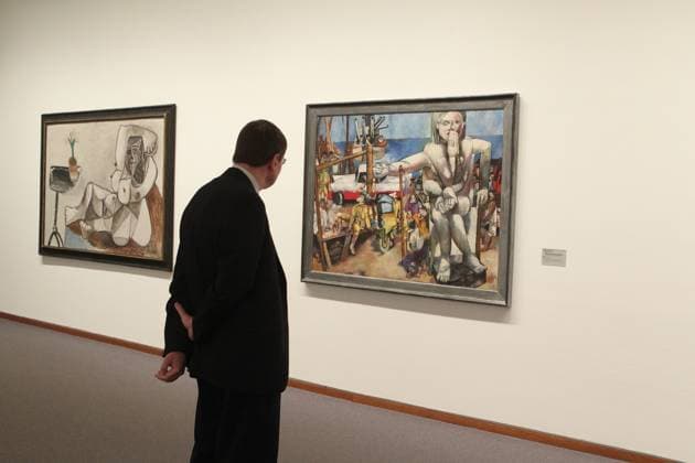 Neue Nationalgalerie - Der geteilte Himmel . Die Sammlung von 1945-1968. Ausstellung vom 11. 11.2011 bis zum Fruehjahr 2013. Harald Metzkes: Abtransport der sechsarmigen Goettin Berlin Deutschland, Germany *** New National Gallery the shared Sky the Collection from 1945 1968 Exhibition from 11 11 2011 to to Spring 2013 Harald Metzkes Removal the sechsarmigen Goettin Berlin Germany, Germany