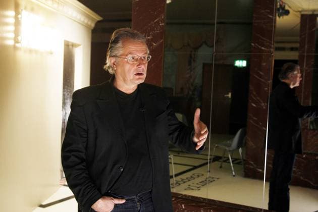 Frank Castorf, Regisseur und Intendant der Berliner Volksbuehne, Portrait im Foyer des Hauses, Deutschland, Germany *** Frank Castorf, Director and Director-General the Berlin Volksbuehne, Portrait at Foyer of House, Germany, Germany