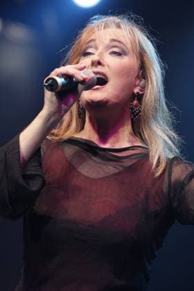 Saengerin Veronika Fischer am 08.09.2007 beim Konzert Ost Rock Klassik in der Kindlbuehne Wuhlheide Berlin Berlin Deutschland *** Singer Veronika Fischer on 08 09 2007 at Concert East Rock Classics in the KindlBuehne Wuhlheide Berlin Berlin Germany