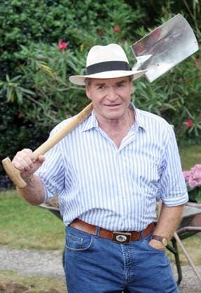 Fritz Wepper, spielt den Balthasar Pelkofer, am Set zum dem ARD Fernsehfilm Balthasar in Koeln am 20.07.2006. Photo: Siewert Nordrhein-Westfalen Germany *** Fritz Wepper, plays the Balthasar Pelkofer, on Set to the ARD TV movie Balthasar in Cologne on 20 07 2006 Photo Siewert North Rhine Westphalia Germany