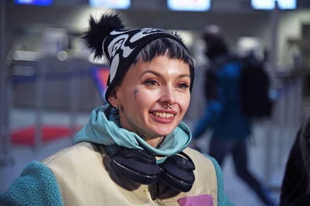 Entertainment Themen der Woche KW03 Entertainment Bilder des Tages Edith Stehfest - Abflug der Kandidaten der RTL-TV-Show ICH BIN EIN STAR HOLT MICH HIER RAUS (Dschungelcamp) nach Australien am Frankfurt International Flughafen in Frankfurt am Main am 18.01.2025 *** Edith Stehfest Departure of the candidates of the RTL TV show ICH BIN EIN STAR HOLT MICH HIER RAUS Dschungelcamp to Australia at Frankfurt International Airport in Frankfurt am Main on 18 01 2025