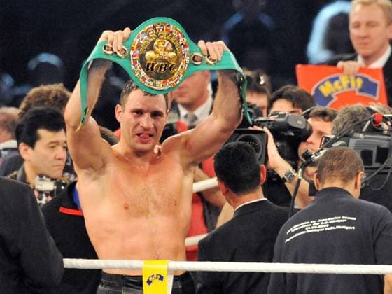 Titelfight zwischen WBC-Champion Vitali Klitschko und Herausforderer Juan Carlos Gomez in der Hanns-Martn-Schleyer-Halle, Stuttgart, 21.03.2009, QmFkZW4tV8O8cnR0ZW1iZXJn Germay *** Title fight between WBC Champion Vitali Klitschko and Challenger Juan Carlos Gomez in the Hanns Martn Schleyer Hall, Stuttgart, 21 03 2009, QmFkZW4tV8O8cnR0ZW1iZXJn Germay