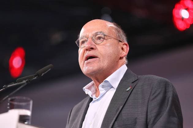News Themen der Woche KW03 Berlin, Deutschland, 18.01.2025: Veranstaltungshalle Station: Außerordentlicher Parteitag der Linken zur Bundestagswahl 2025: Gregor Gysi hält eine Rede *** Berlin, Germany, 18 01 2025 Event hall Station Extraordinary party conference of the Left Party for the 2025 Bundestag elections Gregor Gysi gives a speech Copyright: xdtsxNachrichtenagenturx dts_56132