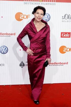 Gudrun Landgrebe beim Deutscher Filmpreis 2011 in Berlin, Roter Teppich, Preisverleihung, im Kleid von Talbot und Runhof, Berlin Deutschland, Germany *** Gudrun Landgrebe at German Film Award 2011 in Berlin, Red Carpet, Award ceremony, at Dress from Talbot and Runhof, Berlin Germany, Germany