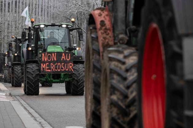 News Themen der Woche KW04 News Bilder des Tages MANIFESTATION FDSEA PHOTOPQR DNA Thomas TOUSSAINT La Wantzenau 22 01 2025 Des agriculteurs manifestent contre le Mercosur sur le parvis du Parlement européen à La Wantzenau, le 22 janvier 2025 Farmers demonstration in La Wantzenau on January 22, 2025 La Wantzenau Bas Rhin Alsace France  Copyright: xPHOTOPQR DNA MAXPPPxThomasxTOUSSAINTx 20250122DNA2230 20250122DNA2230