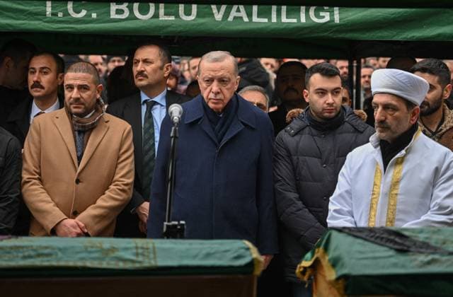 News Themen der Woche KW04 News Bilder des Tages President Erdogan At The Funeral Of Victims In Kartalkaya Hotel Fire Tragedy Funeral prayers were held in Bolu for the 8 people who lost their lives in the hotel fire in Kartalkaya, President Erdogan also attended the funeral ceremony on January 22, 2025 in Bolu, Turkey. Photo by Mert Gokhan Koc DIA Images ABACAPRESSC.OM Bolu Turkey  Copyright: xDIAxImages ABACAx