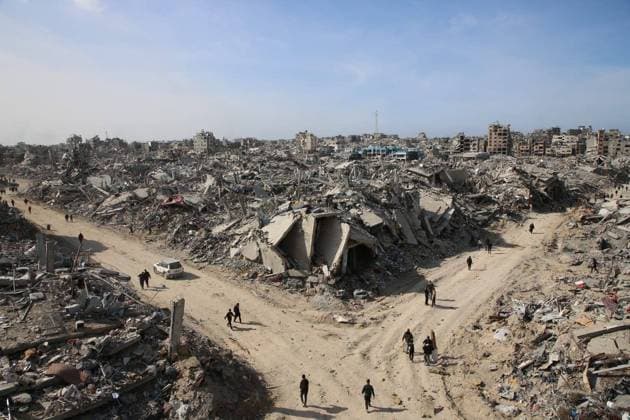 Bilder des Jahres 2025, News 01 Januar News Themen der Woche KW04 News Bilder des Tages The massive extent of destruction in jabalia camp after the withdrawal of the occupation forces. (int) the massive extent of destruction in jabalia camp after the withdrawal of the occupation forces. January 23, 2025, gaza, palestine: the massive extent of destruction in jabalia camp after the withdrawal of the occupation forces; with buildings completely disappeared, as if it were abandoned cities. The scene shows a situation like a ghost town with destruction everywhere and palestinians trying to restart their lives. Credit: hashem zimmo thenews2 (Foto: Hashem Zimmo Thenews2 imago images) The massive extent of destruction in jabalia camp after the withdrawal of the occupation forces.  Copyright: xHashemxZimmox