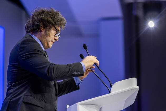 News Themen der Woche KW04 News Bilder des Tages World Economic Forum Annual Meeting 2025 in Davos-Klosters Javier Milei, President of Argentina, speaking in Special Address by Javier Milei, President of Argentina session at the World Economic Forum Annual Meeting 2025 in Davos-Klosters, Switzerland, 23 1 2025, 10:15 10:45 at Congress Centre - Congress Hall. Plenary., Credit:World Economic Forum Benedikt von Loebell Avalon  Copyright: xWorldxEconomicxForum BenediktxvonxLoebellx xAvalonx 0956887472
